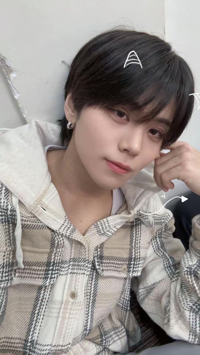 みなと tweet media