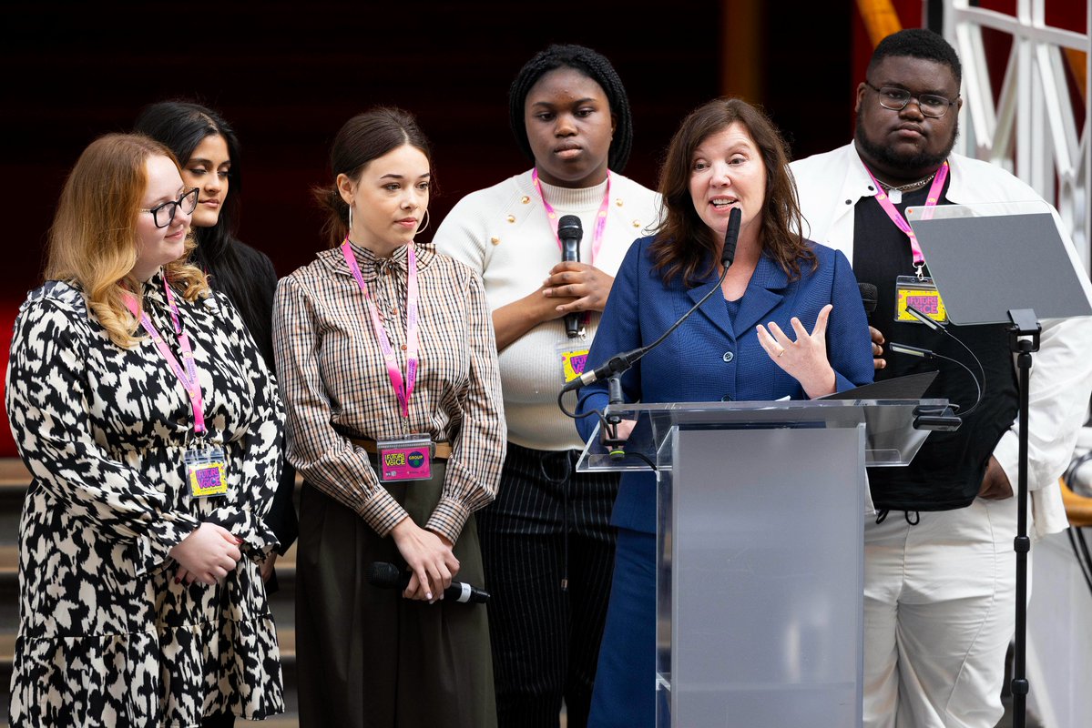 Children's Commissioner for England tweet media