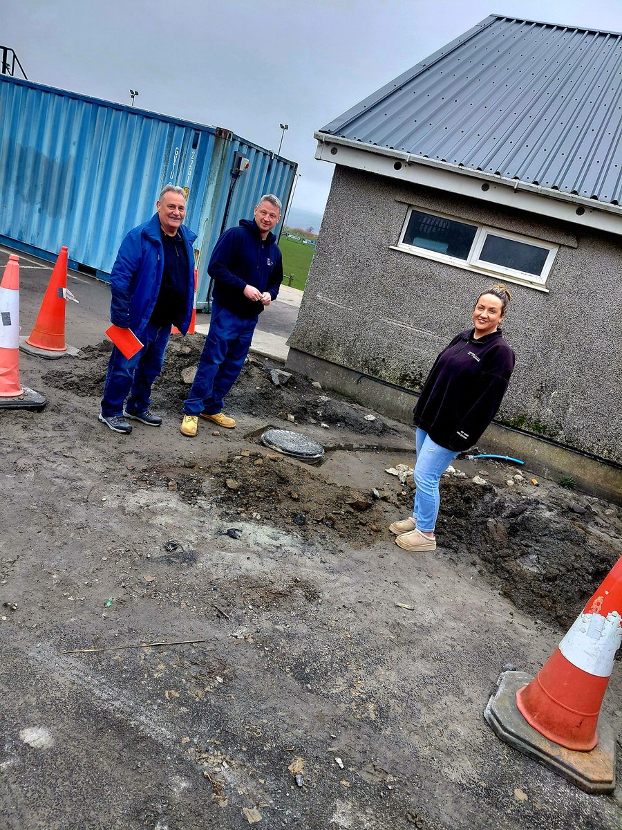 Faye Davies tweet media