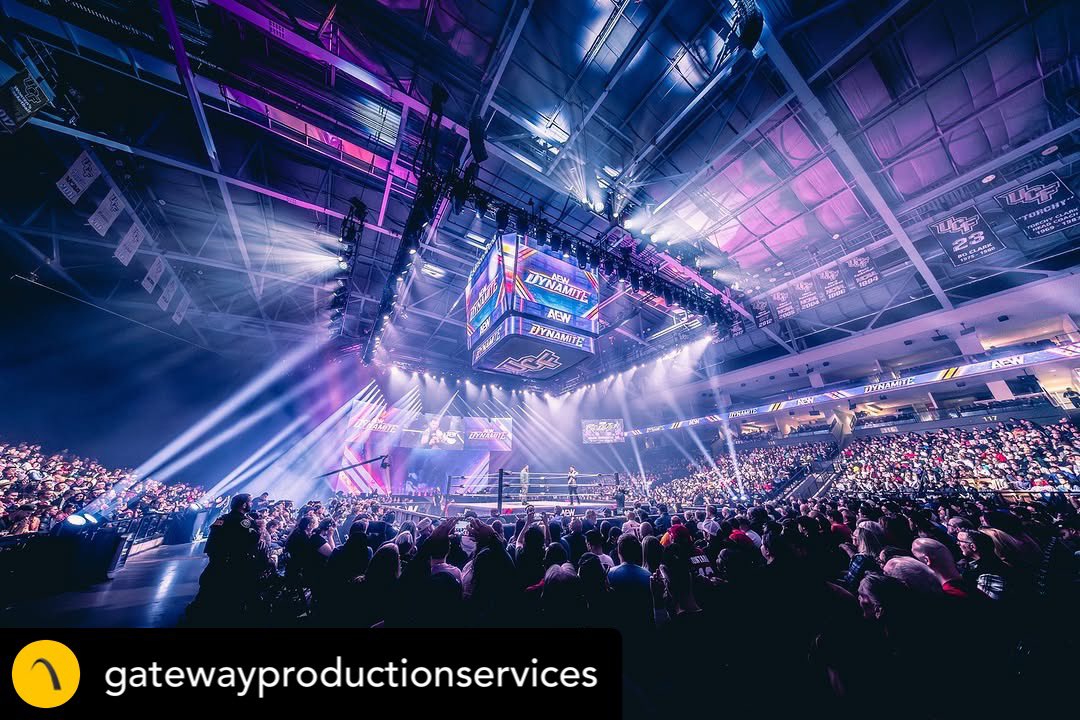 The Robe Way tweet media