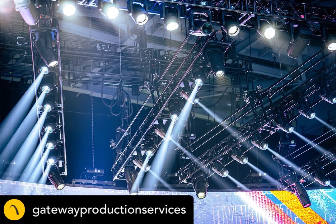 The Robe Way tweet media