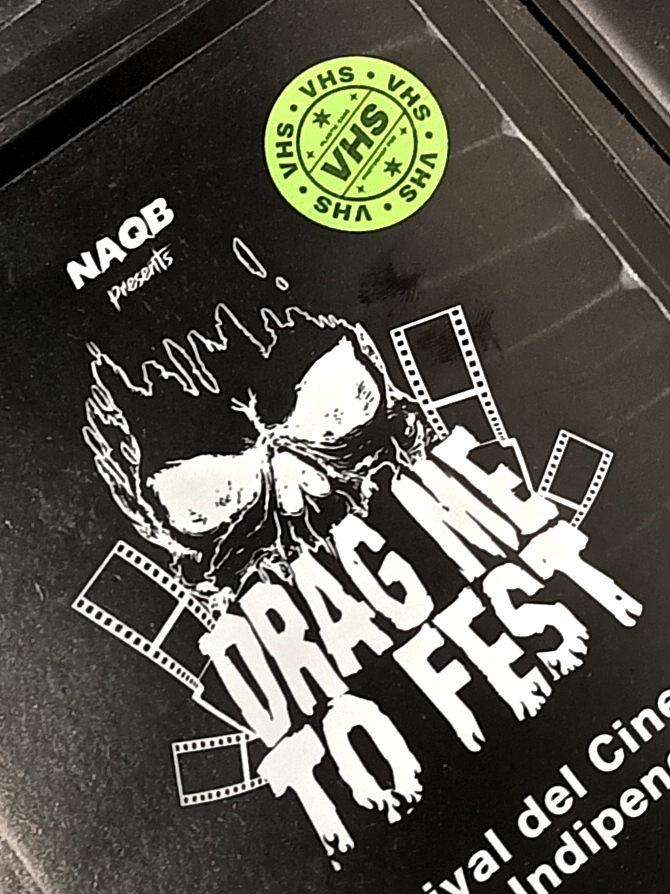 Il 7-8 marzo ci trovate all'#HorrorVillage al #PlayDistrictVerona con la nostra #DragMeToFest Experience
X l'occasione abbiamo stampato i flyer VHS edition che ci accompagneranno per tutto l'anno per la promozione del DMTF6. Veronafiere – Viale del Lavoro 8, Verona – Padiglione 7