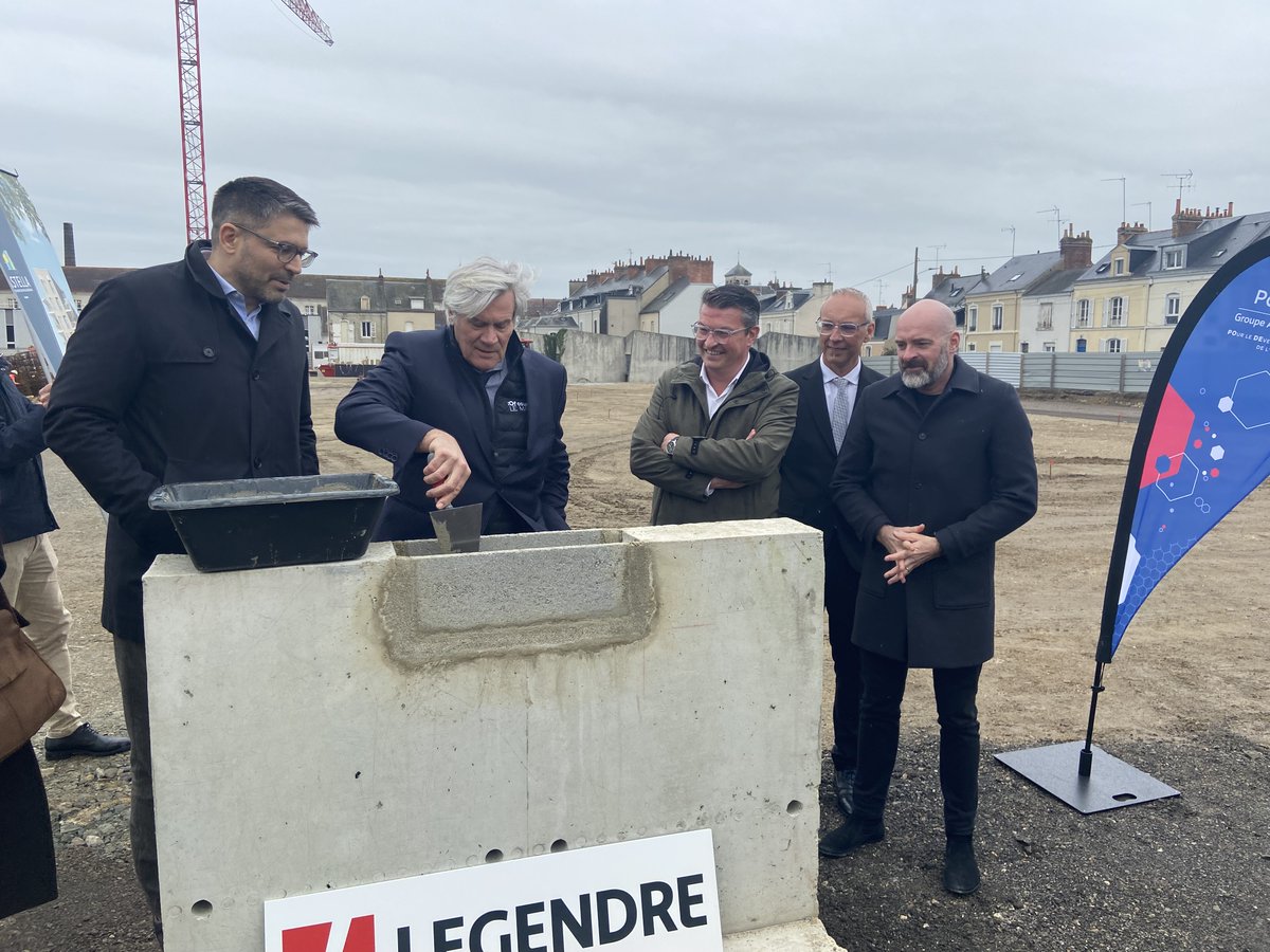 Podeliha tweet media