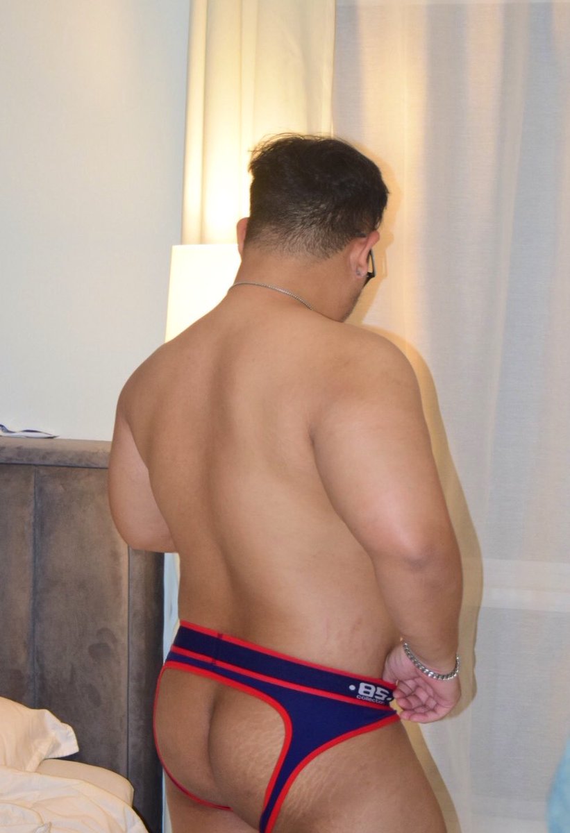 ขนต ย่อมาจากขนุติหรือขันติแปลว่าอดทน tweet media