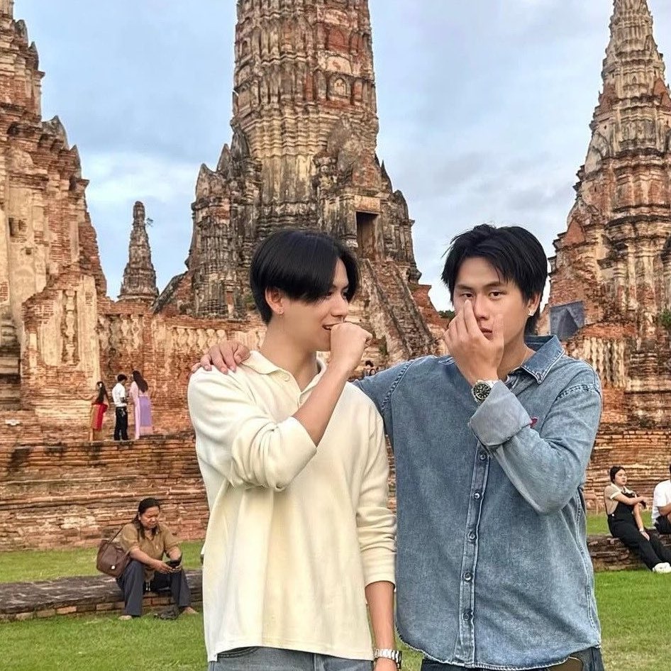 kimmii_aday's tweet photo. ถ้างั้น คนที่เลิกกันไปจะกลับมาคบกันอีกได้ไหม ฉันว่าถึงเวลา กลับมาคบกันเถอะ😔😭 https://t.co/cw0BhBqyBR