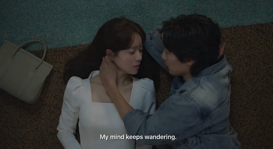 KangYuchild's tweet photo. This didn’t disappoint, loved their first interaction! Lee ki teak is so charming that Shin Ji Su looks more fun on screen than on paper!🤩
#ThePracticalGuideToLoveEp2 
#ThePracticalGuideToLove #HanJiMin #LeeKiTaek https://t.co/KpNaxo9LWB
