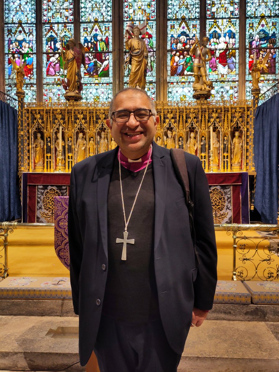 Ripon Cathedral tweet media