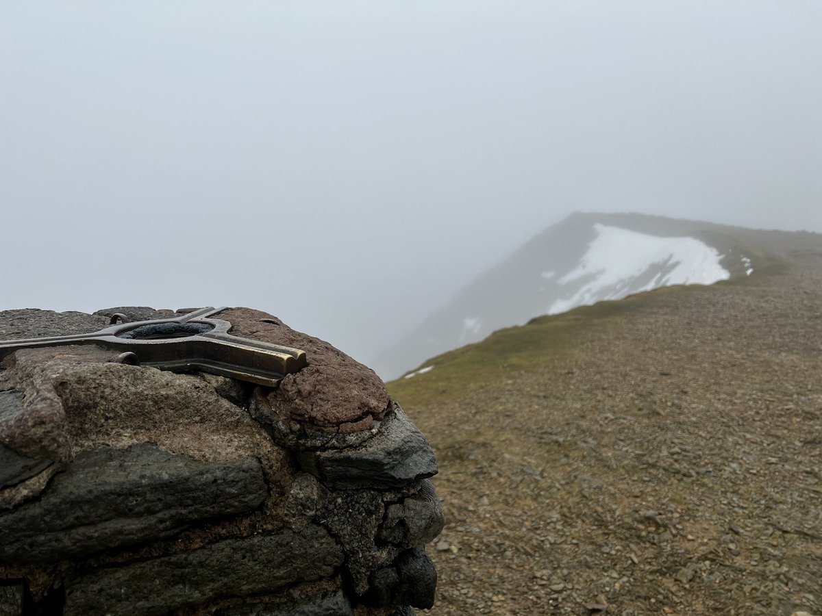brendancormac's tweet photo. helvellyn/striding edge https://t.co/9F7GHML2YJ