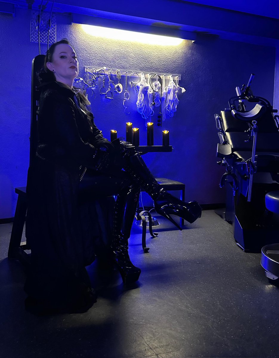 Herrin Astoria 🦇 tweet media