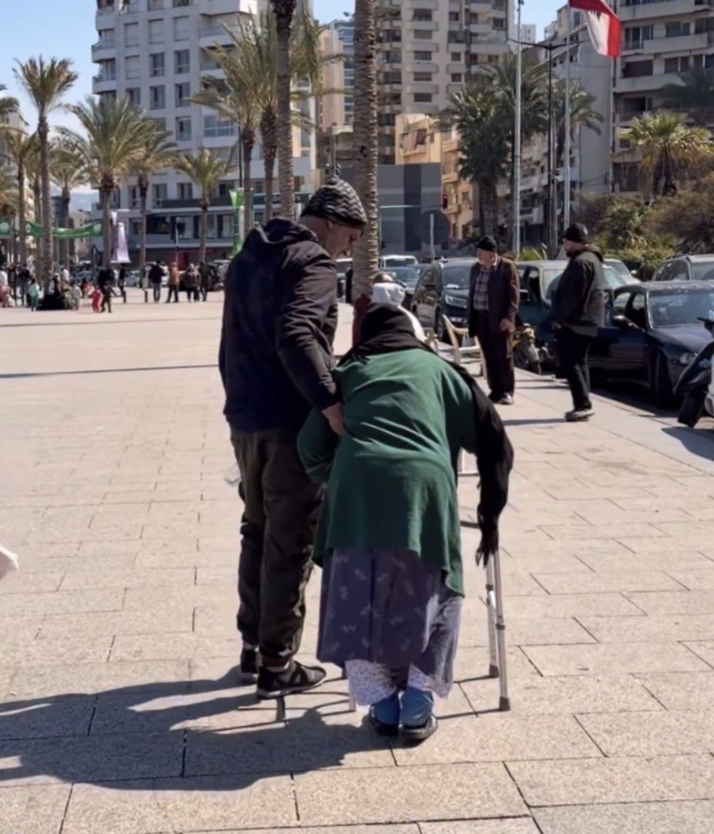 صورة ما عم اتخطاها 💔
مين سمحلكن تهينوا العالم..