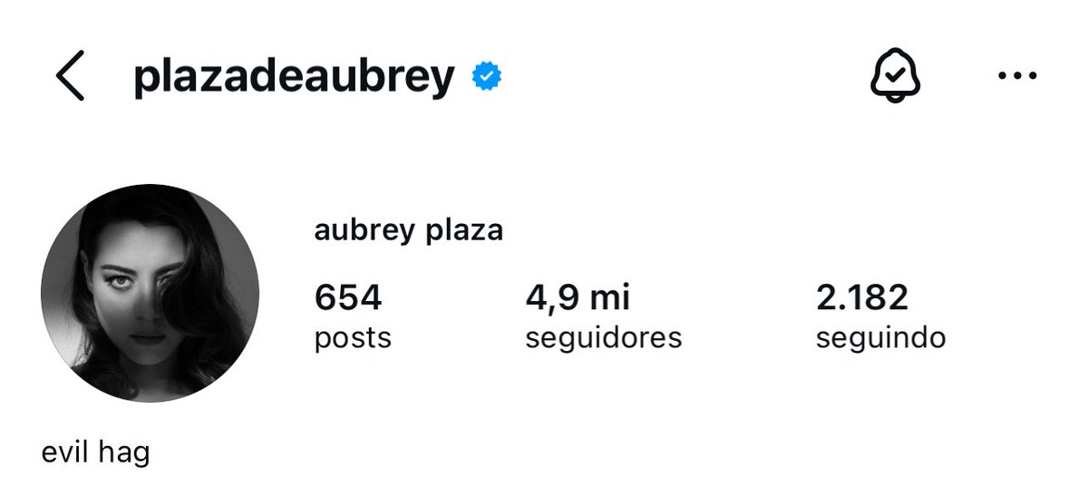 Aubrey Plaza Updates tweet media