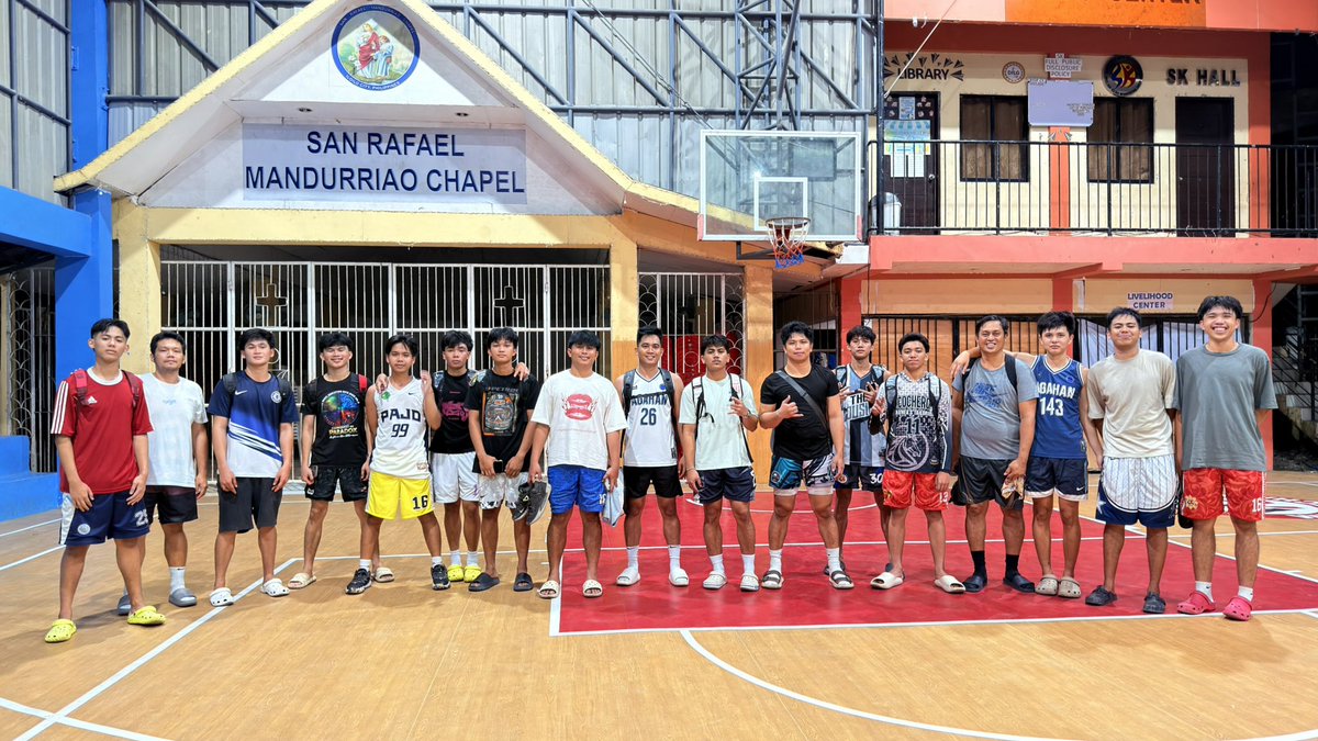JuneValentong's tweet photo. Team Brotherhood 🏀🏀🏀 https://t.co/bUi9N0XX7Q