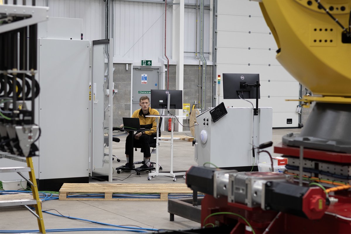 Loop Technology tweet media