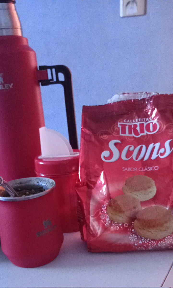 Ayuda, todo mi set de mate y mis galletitas son rojas...y mi color favorito es el verde oscuro, hay algo que estoy haciendo mal...