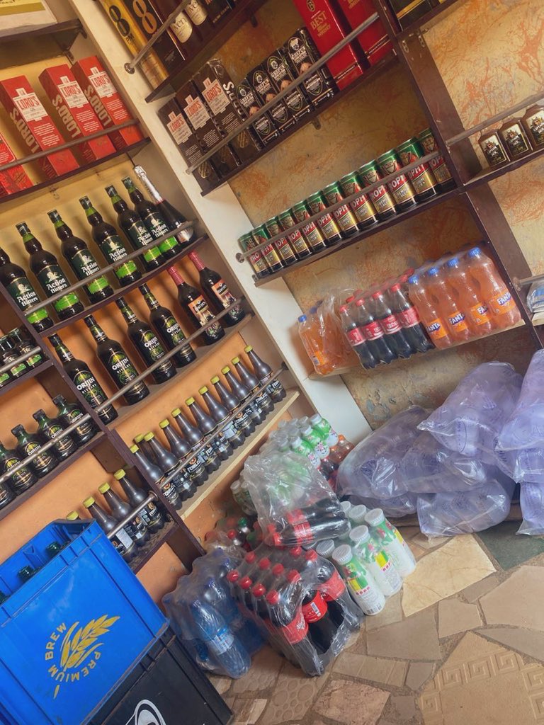 Empress_Tee❤️💕💛🍷 tweet media