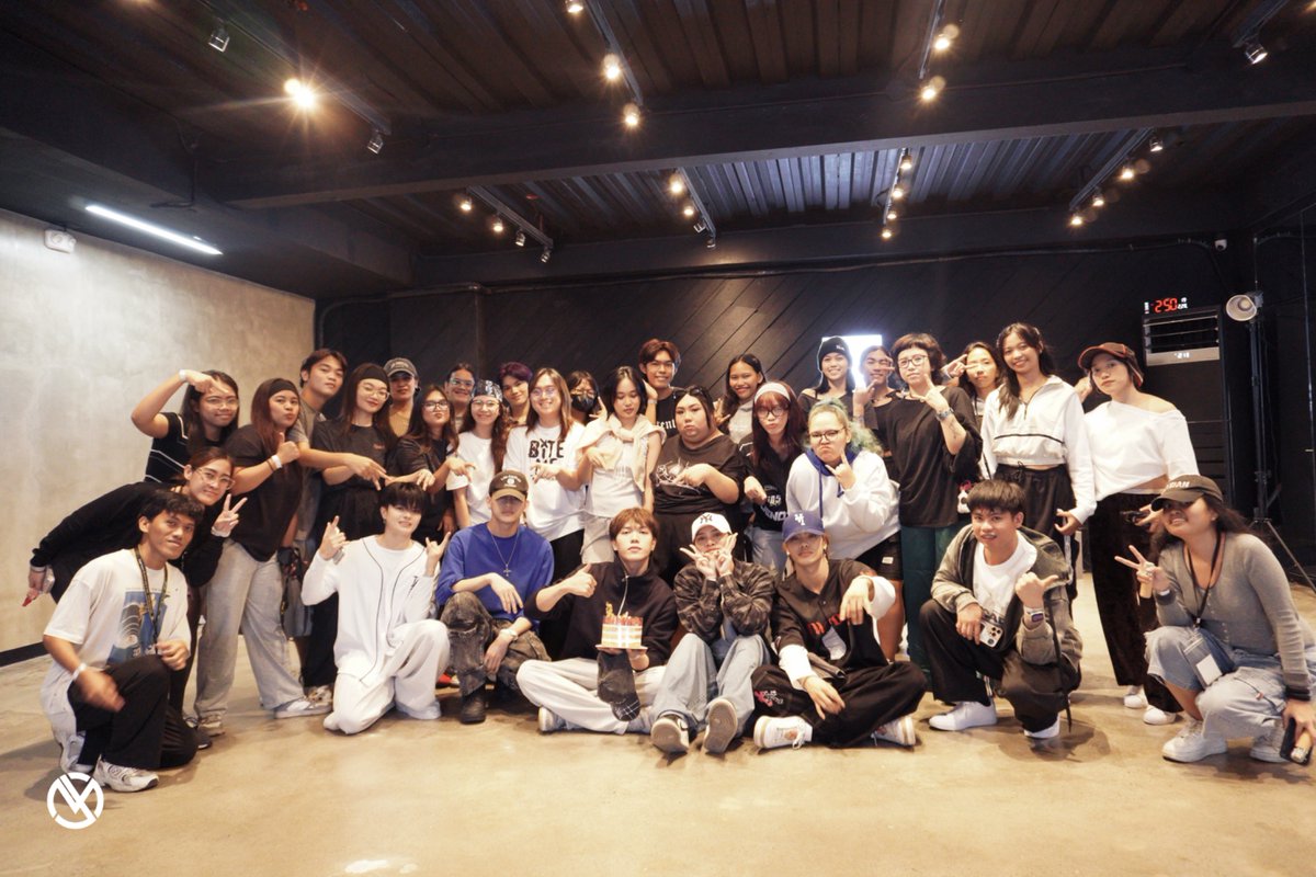 New:ID Jom Official tweet media