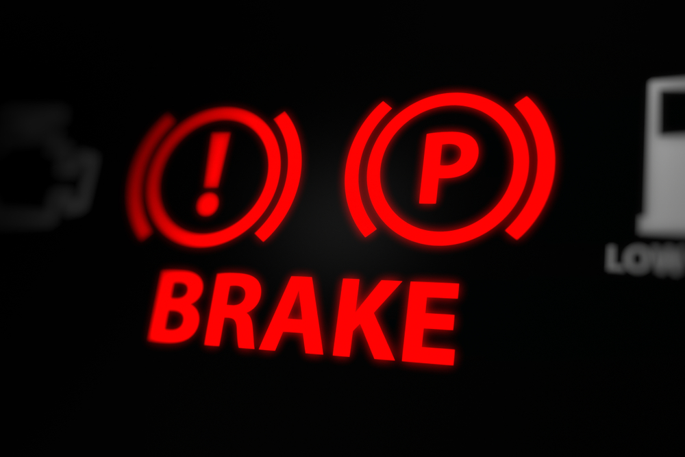 nflgarage's tweet image. Your #brakes are one of the most important safety features on your vehicle. Don’t wait for a problem to become an emergency.

Keep an eye out for:

• Squeaking or grinding noises when braking
• Vibrations or pulsations in the brake pedal
• Longer stopping distances than usual