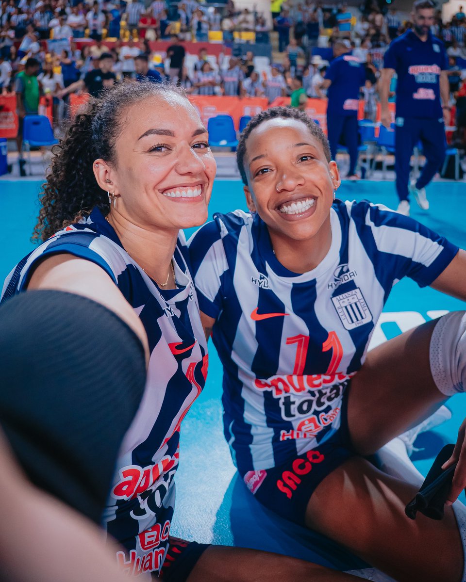 La ALegría les pertenece. 
Alianza Lima sigue imparable en la Liga Peruana de Voley y reafirmó el primer lugar de la tabla al vencer por 3-1 a <a href="/VoleyU1924/">Universitario Vóley</a>
Las dirigidas por Morando siguen firmes en la lucha por la tercera corona consecutiva.