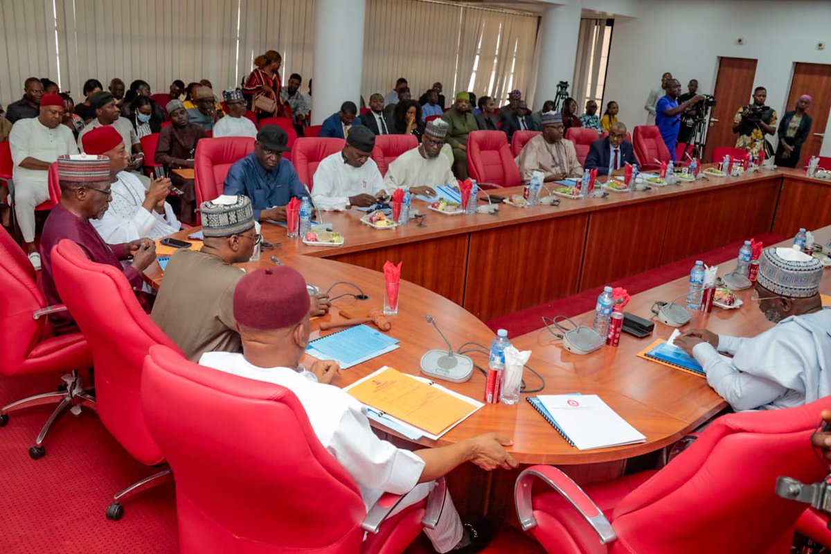 Senator Orji Uzor Kalu tweet media