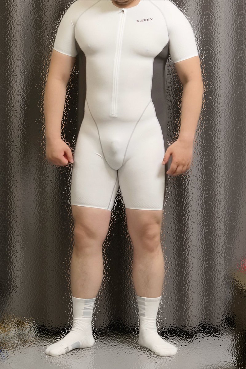 CreepyTightsChub tweet media