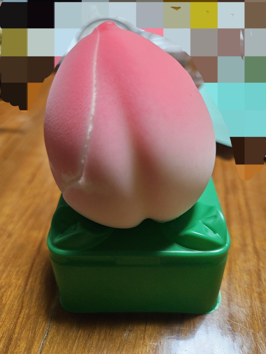 yanikasu_44's tweet photo. 初めて食べた！
めっちゃ美味かったので今度いちごも買ってくるε＝(((((ﾉ･ω･)ﾉ https://t.co/zomErg7yan