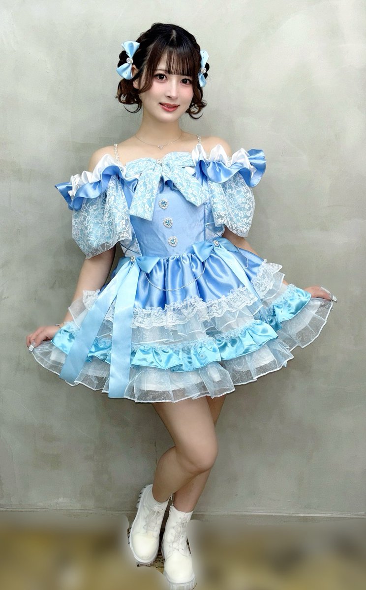 kimishika様に水鈴初のオリジナル衣装を作っていただきました🥳🩵 衣装