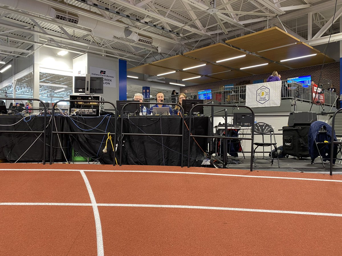 mahonsports's tweet photo. Great location along first turn @ Indiana State Fairground Indoor T&F Complex to telecast final day of #MVCTF Championships starting @ 10:15am CT @ESPNPlus with @AngieLansing @BradWellsTV & myself. https://t.co/kx5ZdABnbo