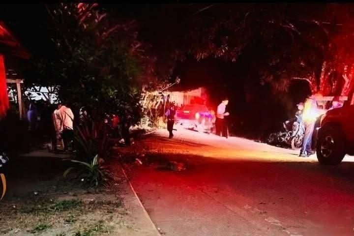 Jorge Luis Silva Ramos, de 24 años, falleció la madrugada de este lunes en la comarca La Estancia, Jalapa, Nueva Segovia, tras perder el control de su motocicleta e impactar contra un árbol. 

Presuntamente conducía bajo los efectos del alcohol y sin casco.

#Nicaragua #Noticias