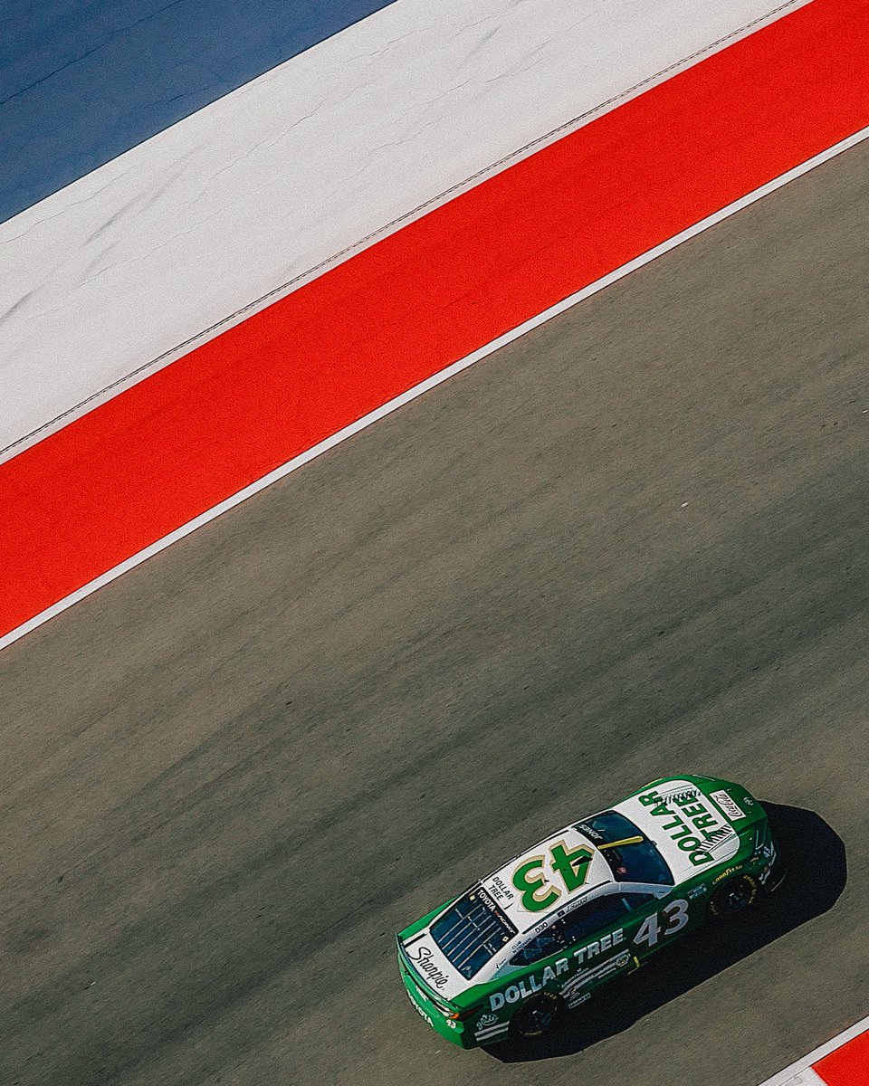 Erik Jones tweet media