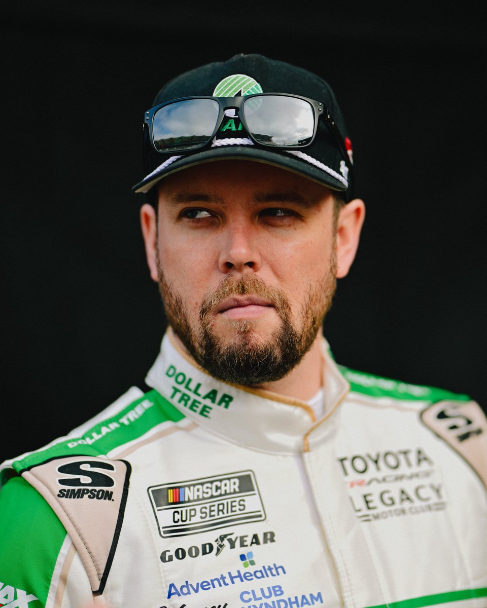 Erik Jones tweet media