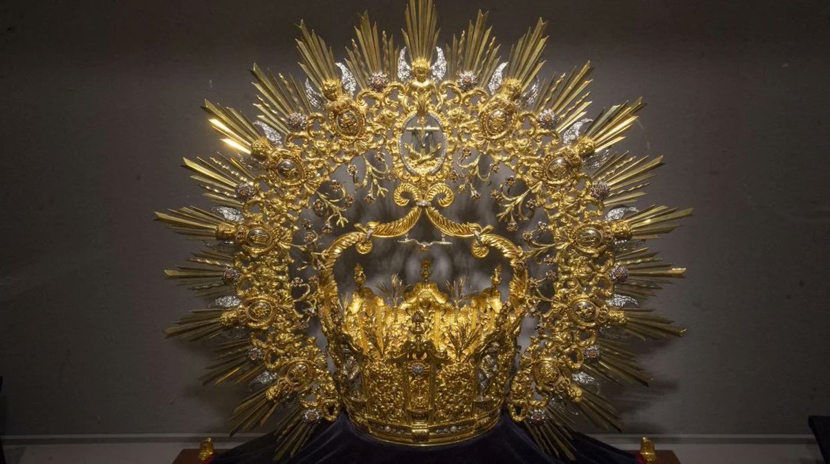 elllamadorcsr's tweet photo. La @HdadBuenFin abre una investigación ante la desaparición de elementos de la corona de oro de la Virgen de la Palma. https://t.co/WjuHeQZGrt