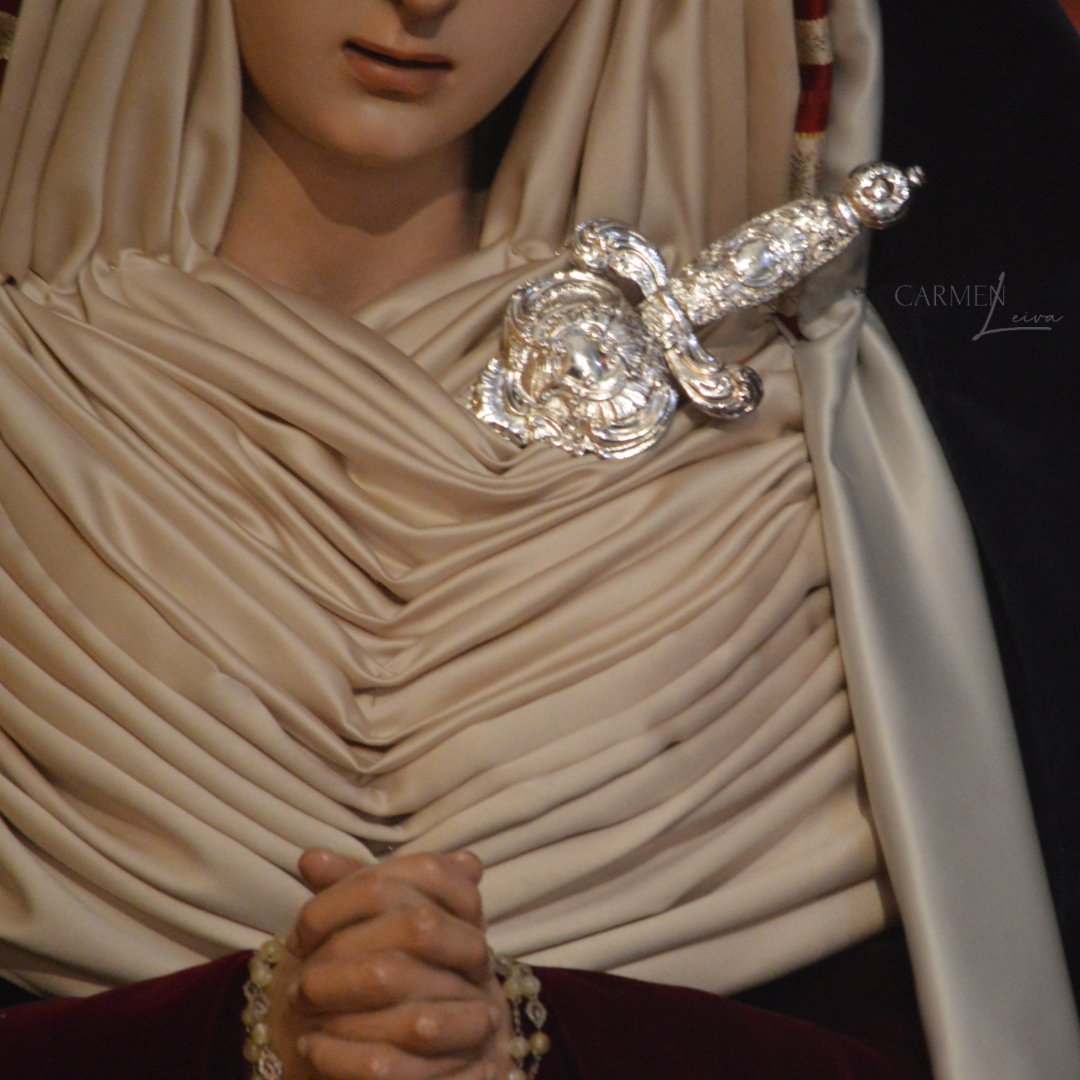 devocionprch_'s tweet photo. María Santísima del Amor Doloroso 

#CofradíasMLG 
#Lunes
#CompartePasión https://t.co/rT7PG1TXuQ