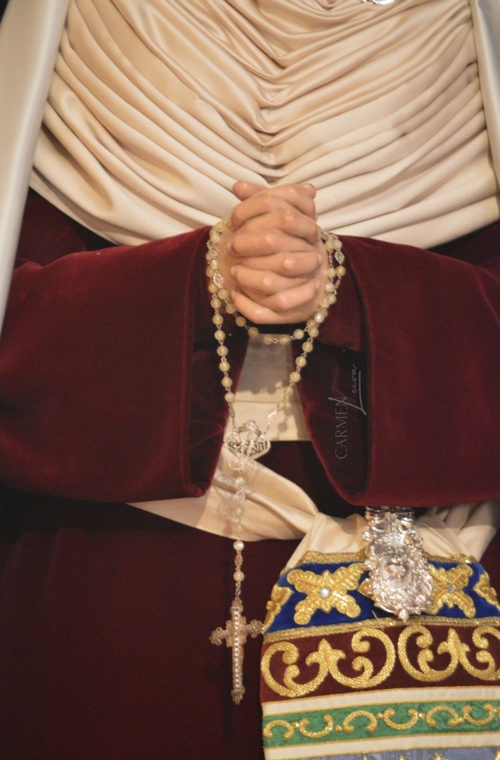 devocionprch_'s tweet photo. María Santísima del Amor Doloroso 

#CofradíasMLG 
#Lunes
#CompartePasión https://t.co/rT7PG1TXuQ