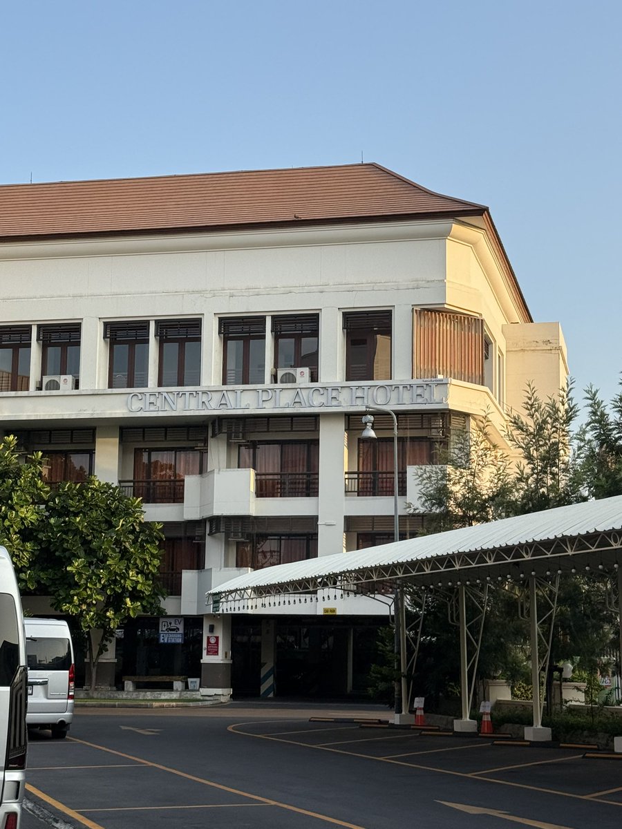 Suttipong🤍 tweet media