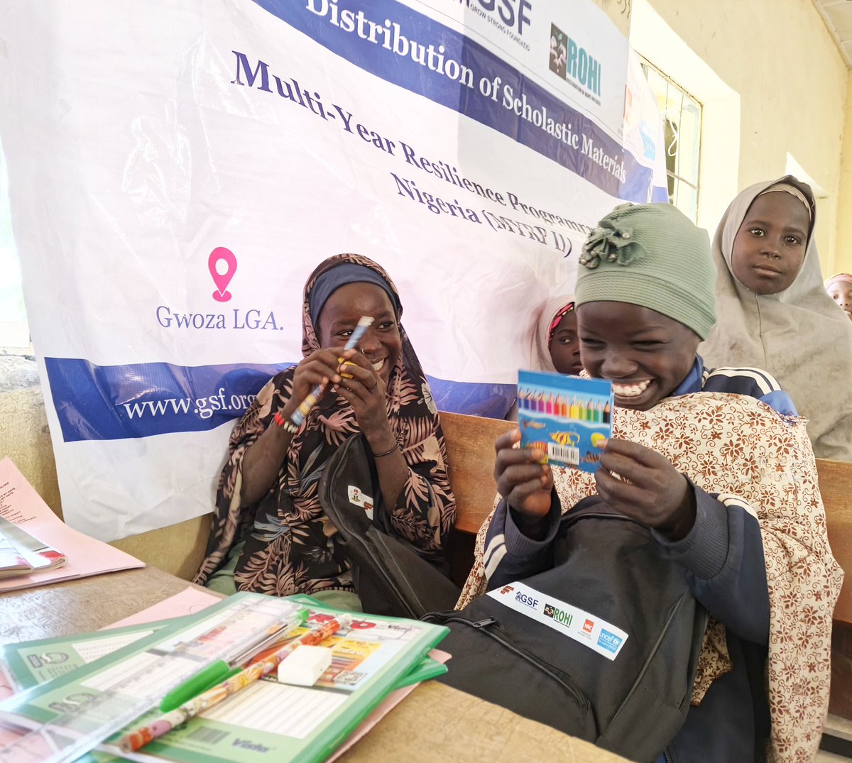 GSF_Nigeria's tweet image. Under the ongoing Education Cannot Wait (#ECW) funded (MYRP II) in partnership with Norwegian Refugee Council NRC and UNICEF, Grow Strong Foundation GSF have distributed scholastic materials to 832 students and teacher’s kits for learning facilitators in Gadamayo, Guduf, and