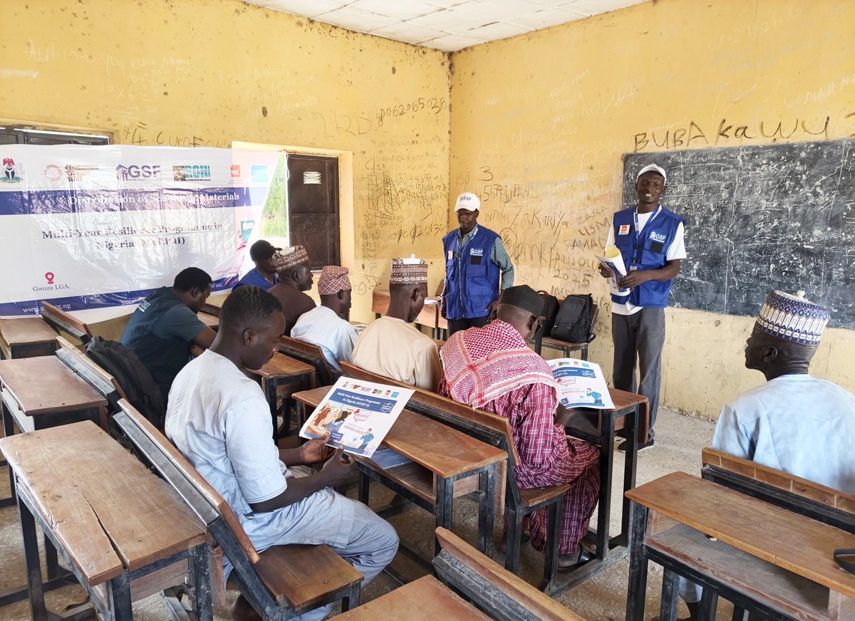GSF_Nigeria's tweet image. Under the ongoing Education Cannot Wait (#ECW) funded (MYRP II) in partnership with Norwegian Refugee Council NRC and UNICEF, Grow Strong Foundation GSF have distributed scholastic materials to 832 students and teacher’s kits for learning facilitators in Gadamayo, Guduf, and