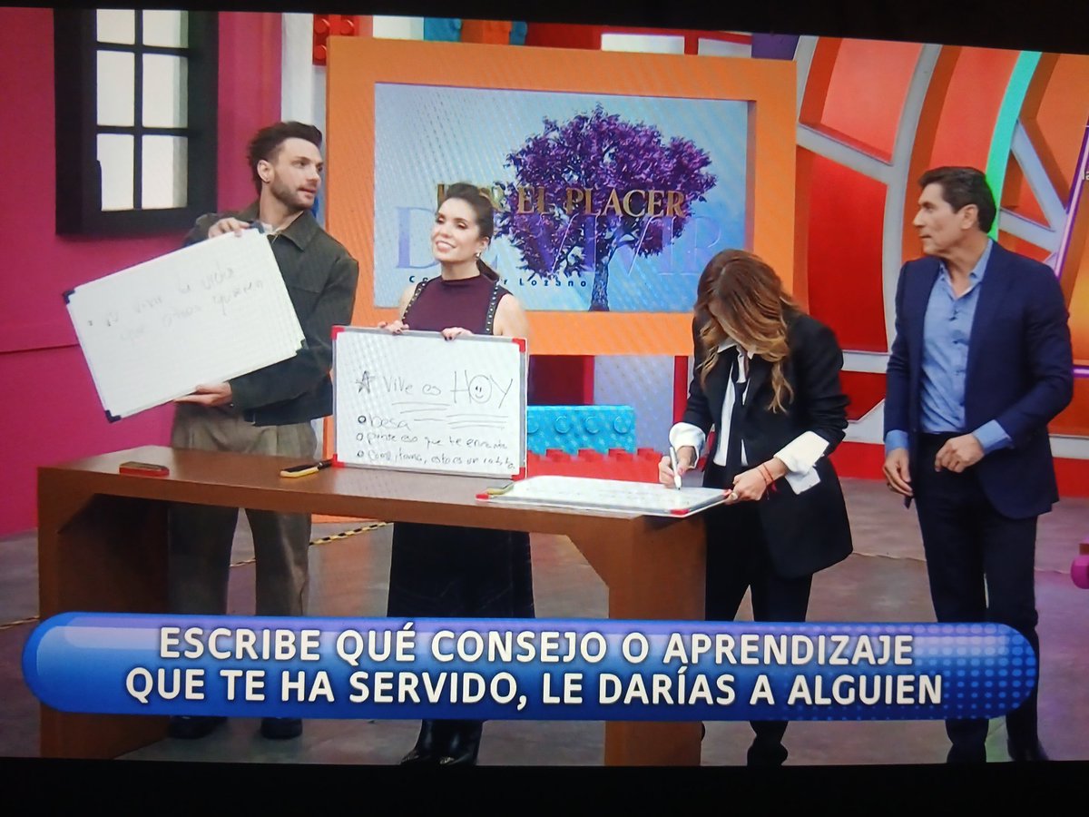 Totalmente de acuerdo con Nicola. "No vivir la vida que otros quieren".

NICOLA EN HOY