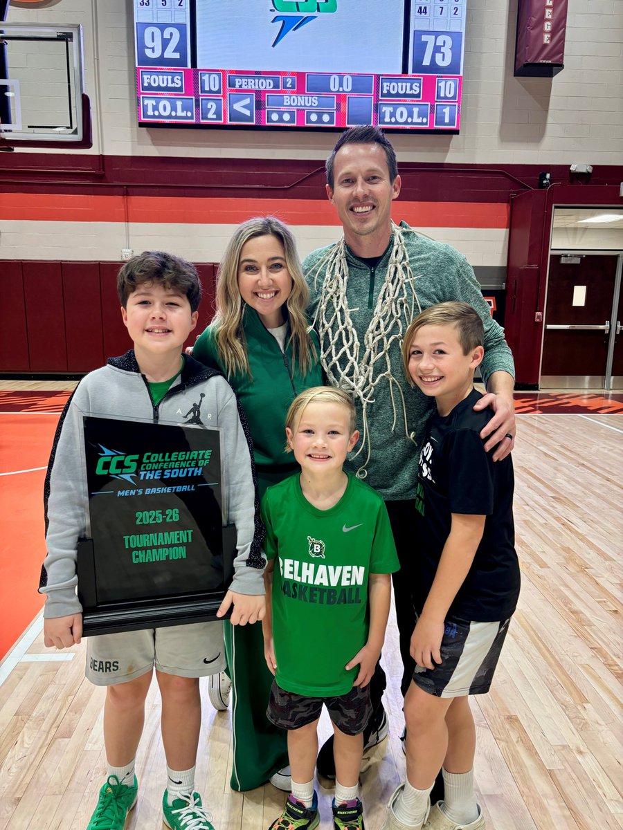 Boomer Roberts tweet media