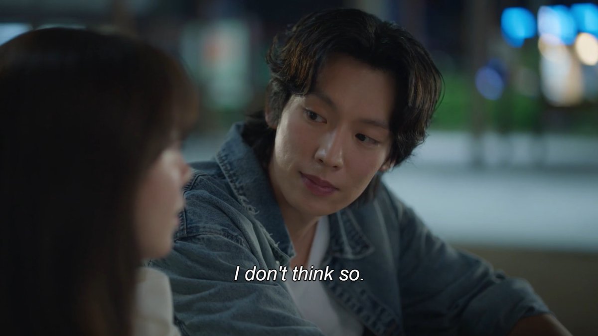 ilchodo's tweet photo. this part is different from the webtoon but i like how uiyeong's little analysis here highlights her quick perception + her practicality/efficiency not just in work but also dating (*literal webtoon title is "efficient dating for singles")

#ThePracticalGuideToLoveEp2 https://t.co/mKSrwIRSnf