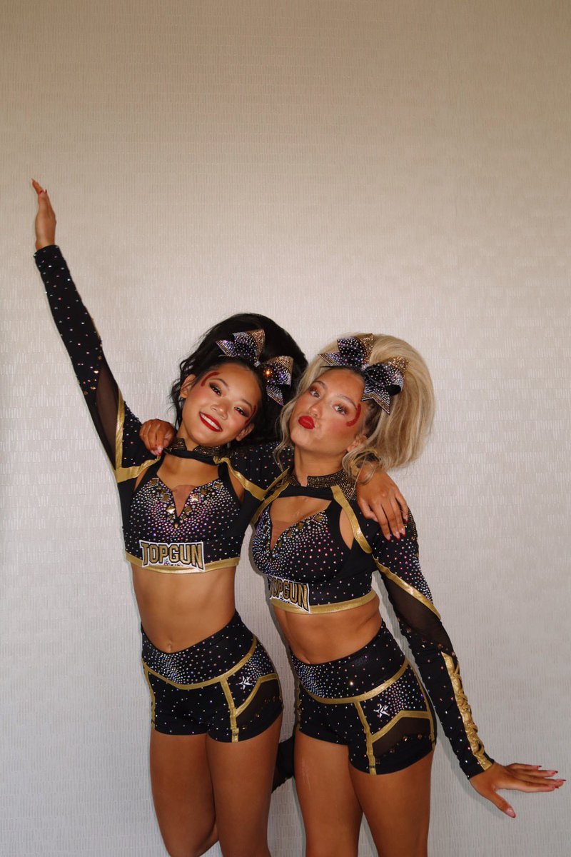 PeytinNguyen's tweet photo. Us > anything ❤️‍🔥 https://t.co/p9t9Fhvpq9