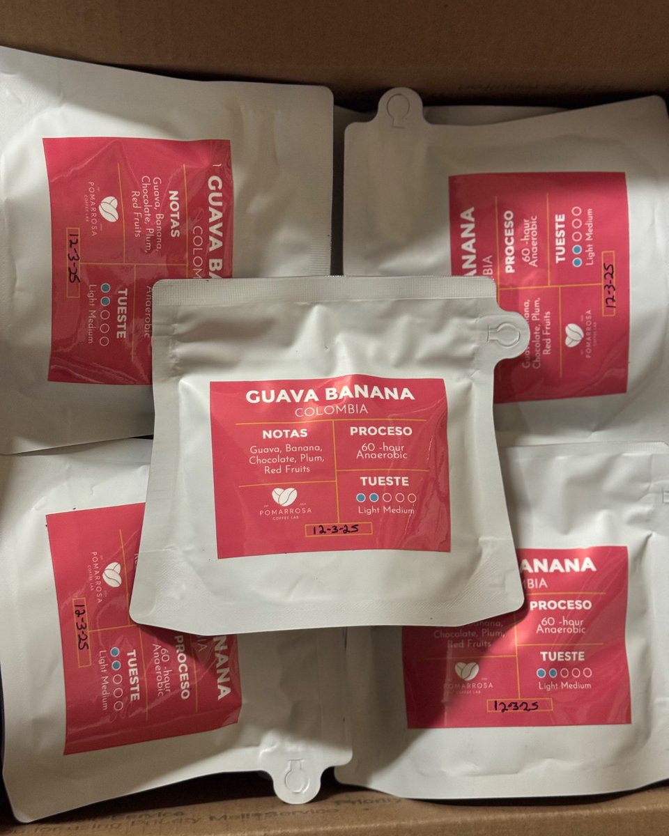 MakeStickers tweet media