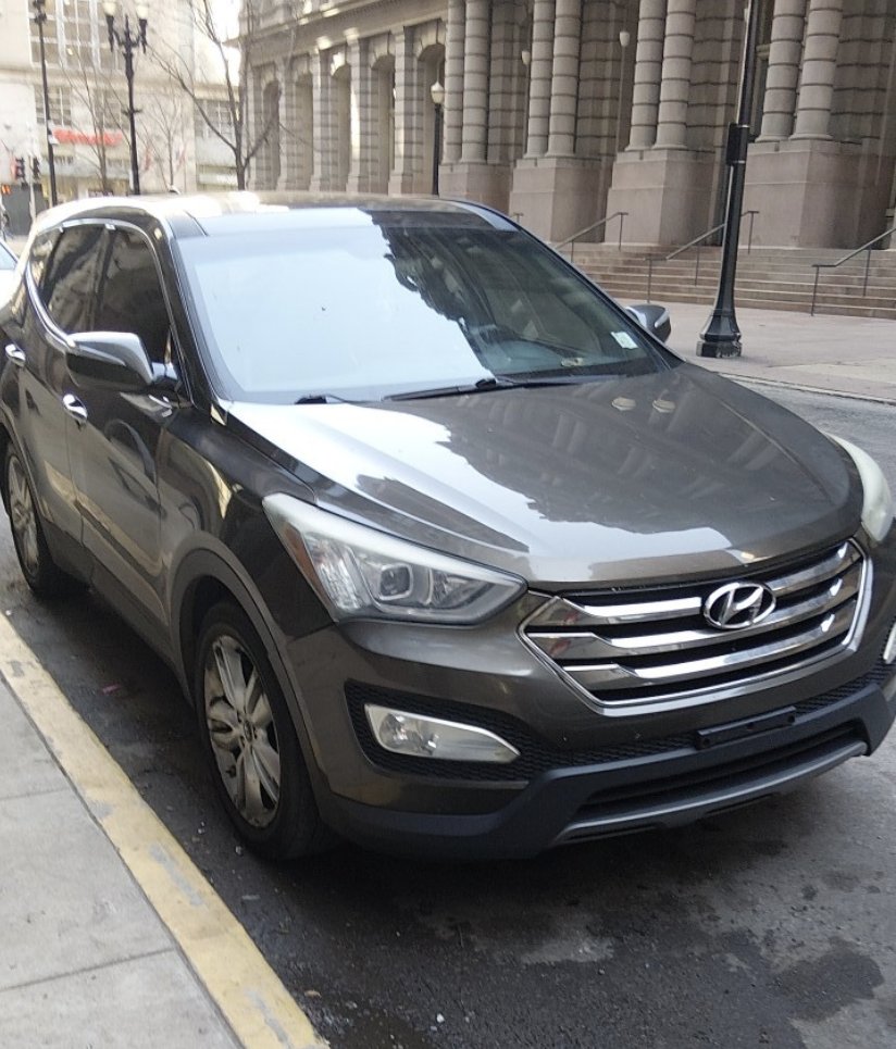 RyanWKrull's tweet photo. This Hyundai Santa Fe (also from across the river) owes $31,775 on 350 tickets. https://t.co/1hfsfn7Bbb
