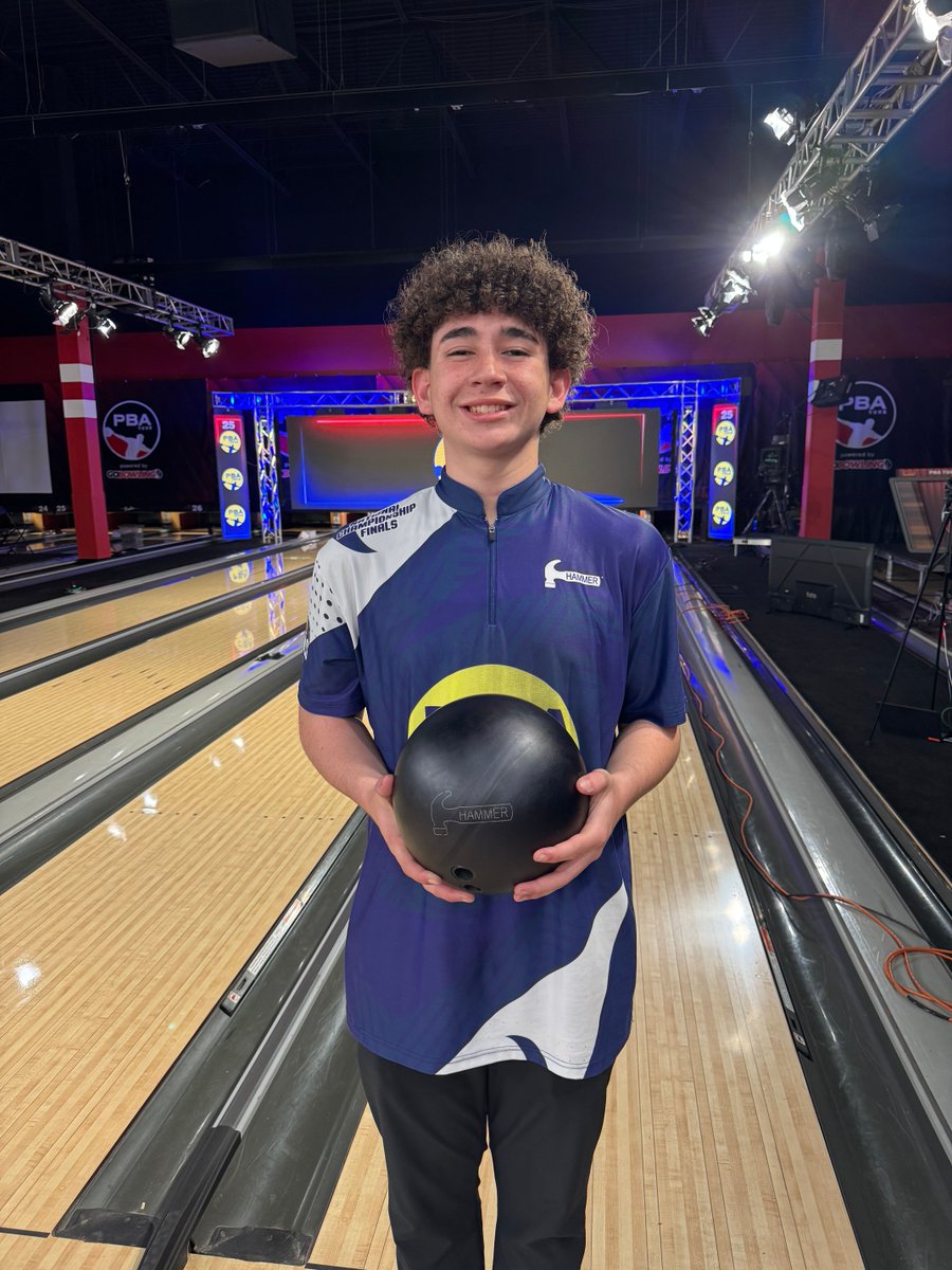HammerBowling's tweet photo. Kristofer Wagner wins the PBA Junior U15 National Championship using his Black Hammer! ๐ Congratulations! ๐
#HammerBowling #PBAJr #PBATour #BlackHammer #78D #NothingHitsLikeAHammer ๐จ https://t.co/9blT7KJaFg