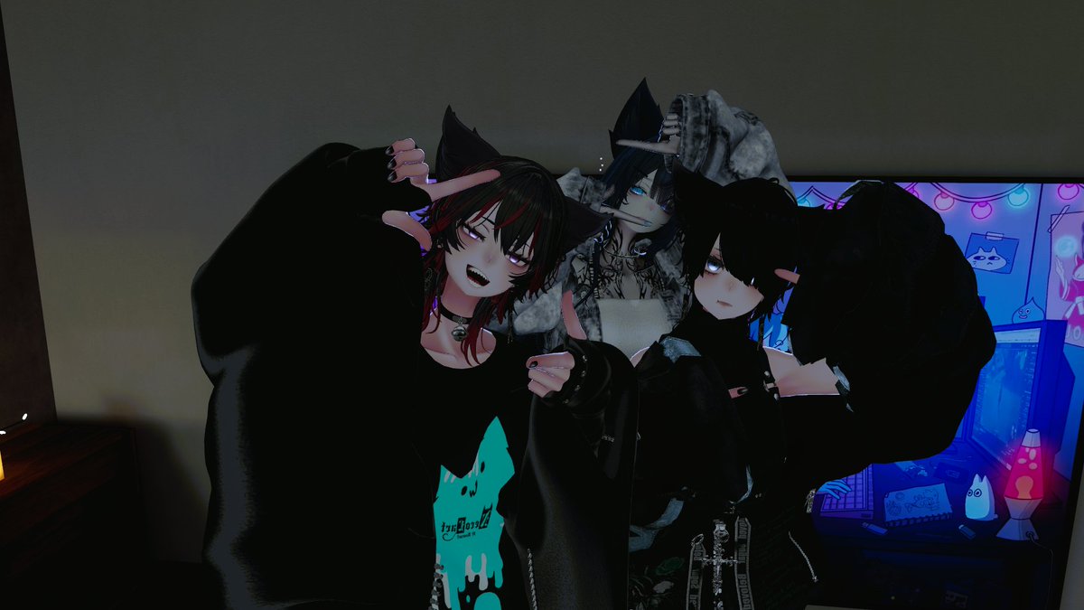 chelse_VR's tweet photo. 同年代お揃いラシューシャ！
マジでギフトありがとうね！ https://t.co/WTdCdLc7Co