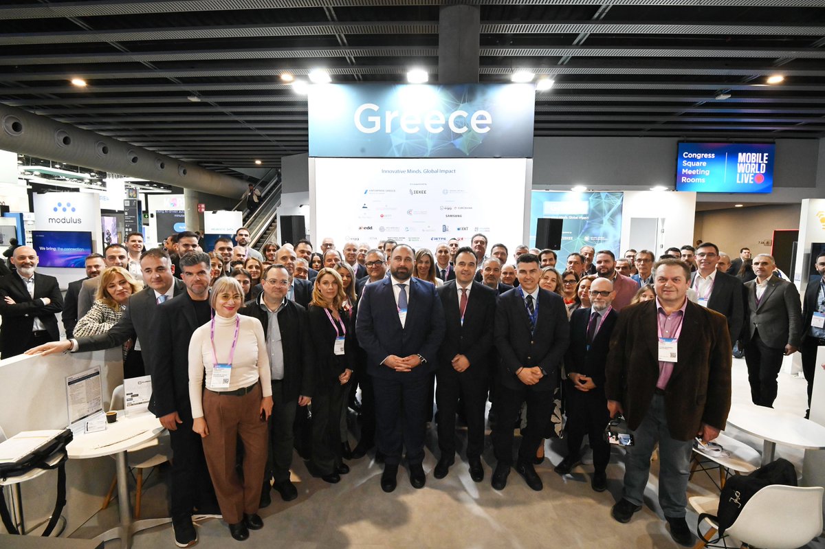 panos279's tweet photo. Η Ελληνική αποστολή στην Mobile World Congress 2026. Μια έκθεση στην αιχμή της τεχνολογίας...!!! #MWC2026 @MWCHub  #Barcelona @SEKEE_GR  #EnterpriseGreece @MinDigitalGr https://t.co/rpRKGCWKmV