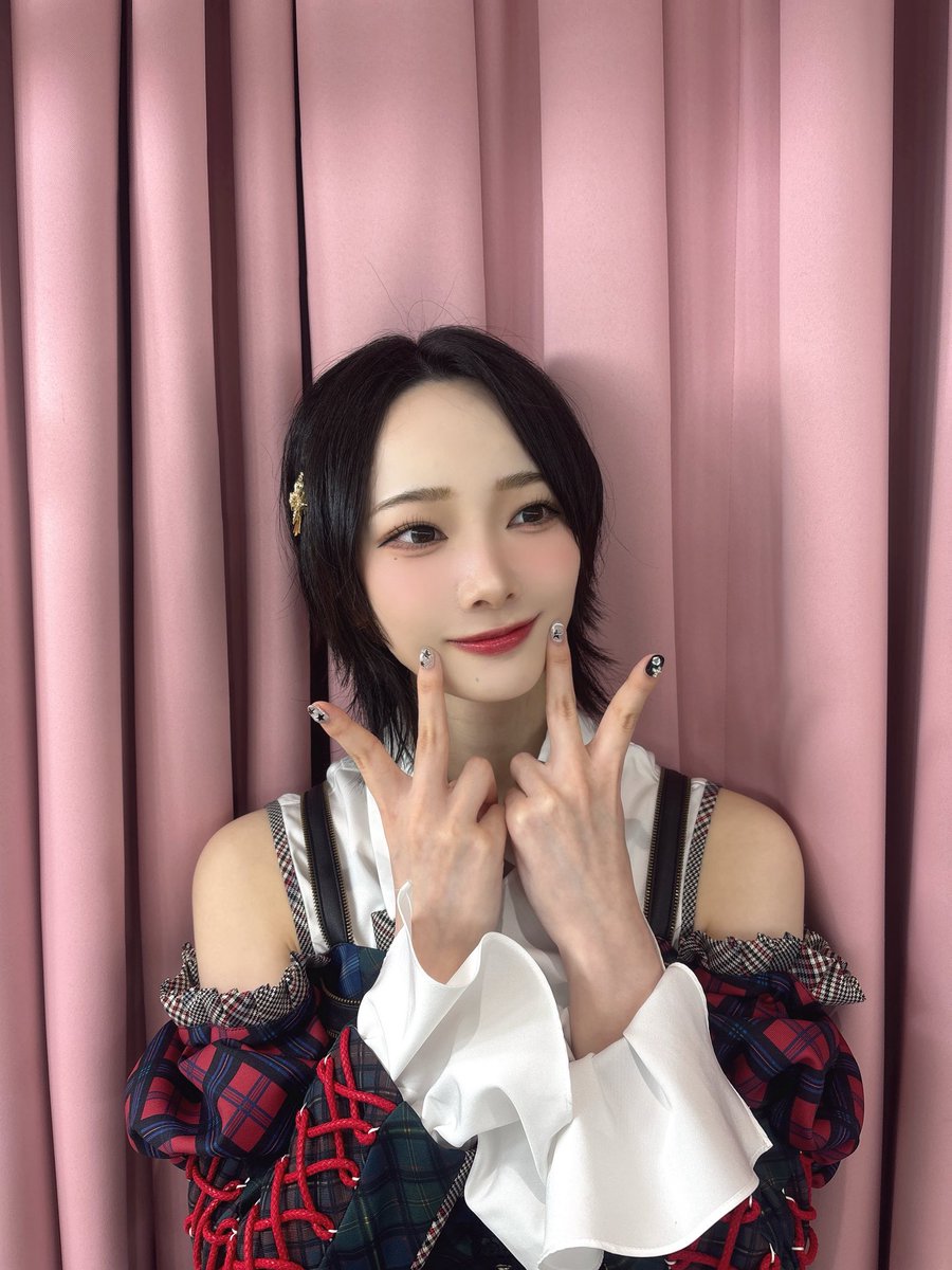 kohina_narita's tweet photo. 22歳になりました！！

今年1年元気に自分らしさを忘れずに過ごします！！❤️‍🔥

ついてきてね🫶🏻
 #成田香姫奈生誕祭 https://t.co/BONnmvqmpk