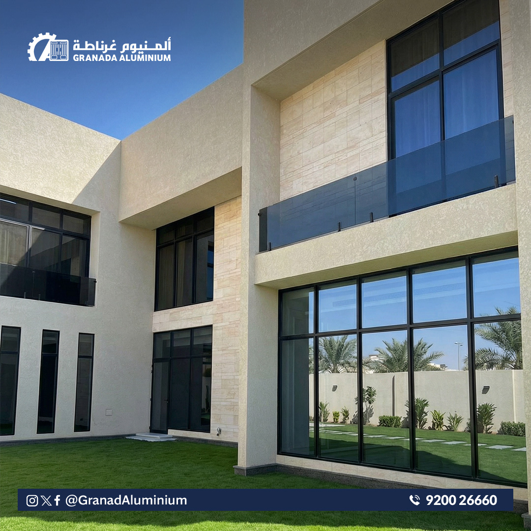 اختر من بين تشكيلات متنوعة من الزجاج وتصاميم قابلة للتخصيص تناسب ذوقك، مع ضمان لمدة 5 سنوات لجودة تدوم.