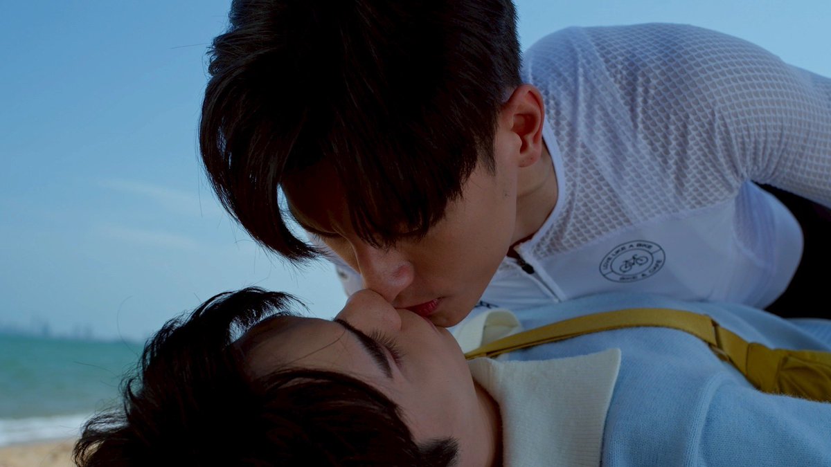 นี่มันอุบัติเหตุรักป่าวนะ 😍

#LoveLikeABikeEP1