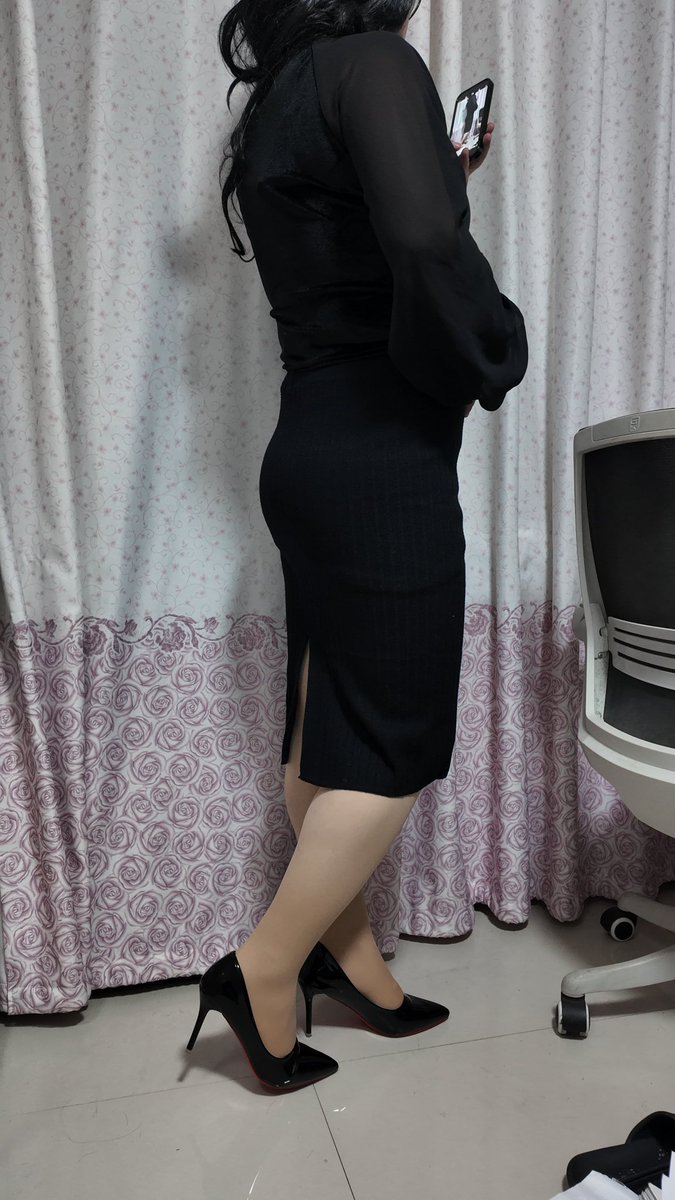 sybedi1's tweet photo. 果然肉丝会显胖（本来就胖）😭
#男の娘ᅠ #시디 #伪娘 https://t.co/IAxRZP8AZZ