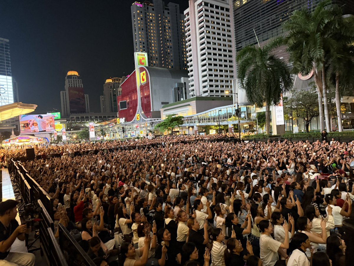 ชามุก ชามุก tweet media